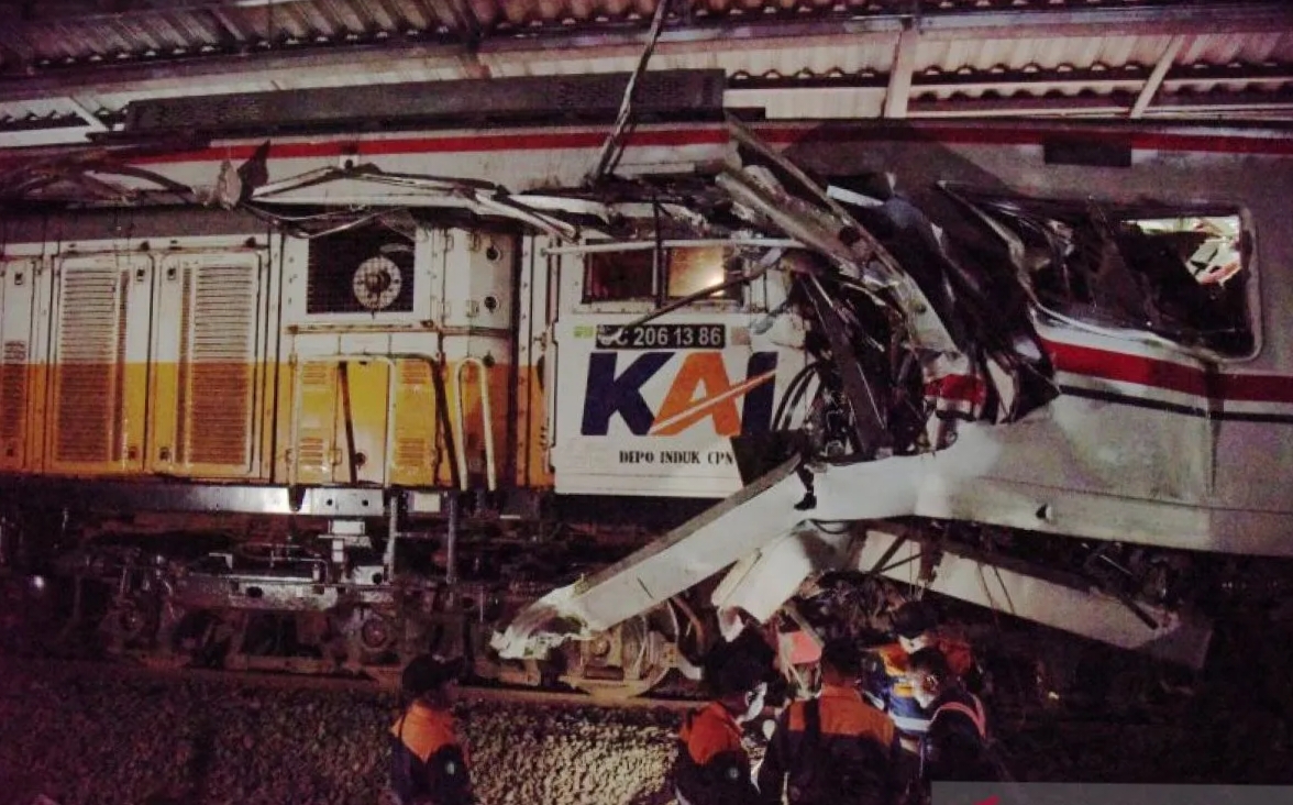 KNKT Ungkap Tantangan Dalam Mengakses Data Digital Insiden Kereta di Bekasi Timur